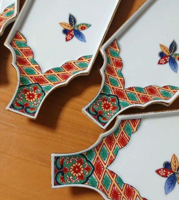 Amazon.co.jp: 美濃焼 翔山窯 羽子板型 銘々皿揃 5枚セット 縁起物