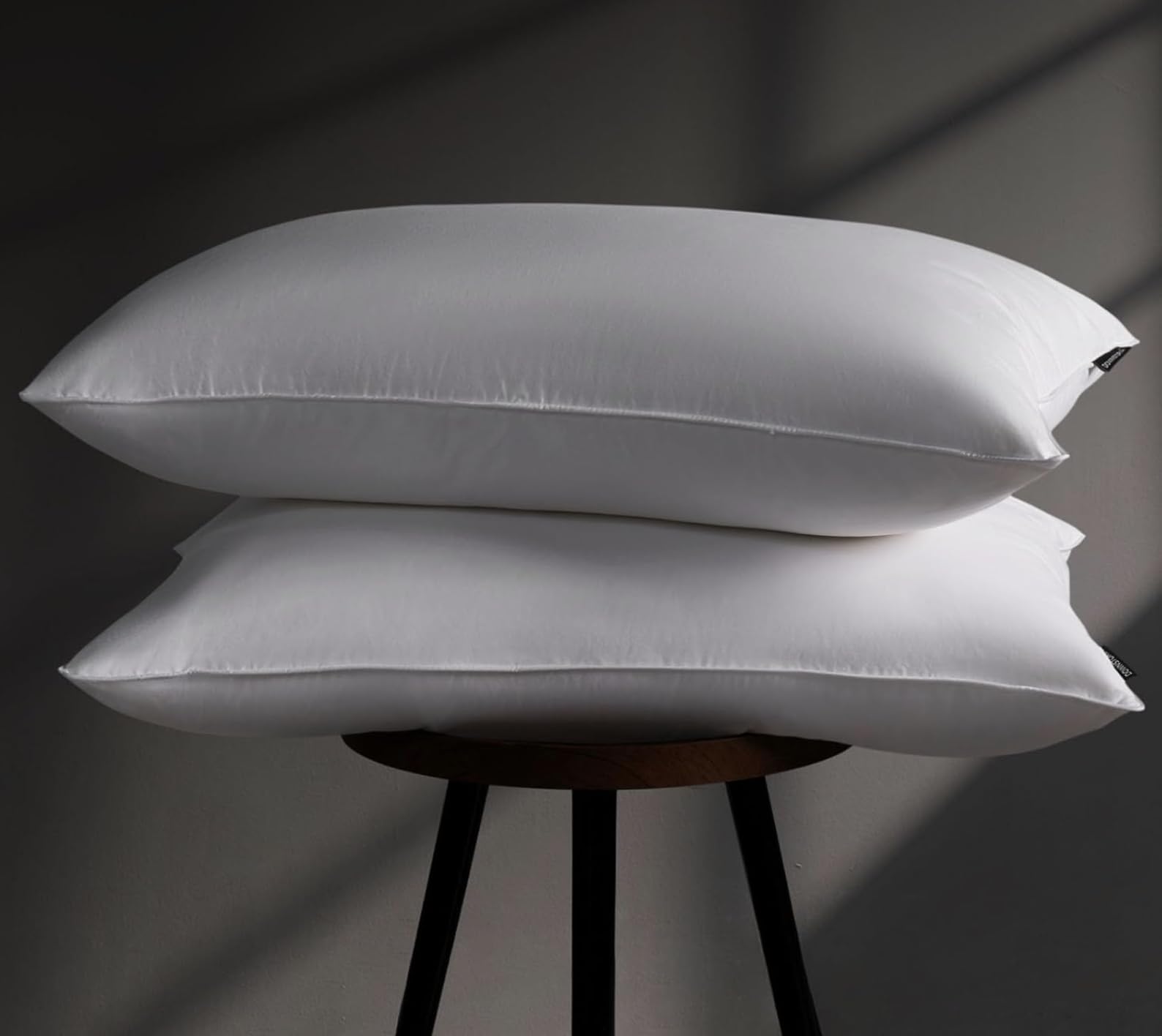 Cloud Soft Microfiber Bed Pillows for Ultimate Comfort Experience MB28031