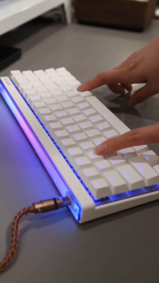 ✳︎maaaa✳︎ Amazon.com: ZMX MCHOSE ACE68 Air Magnetic Switch Gaming Keyboard