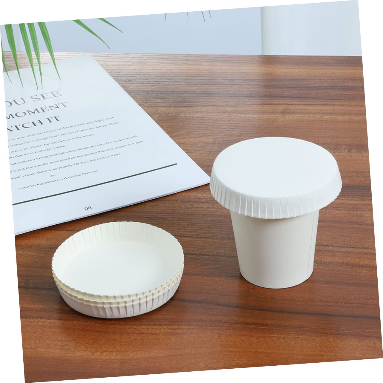 WOFASHPURET 150Pcs Paper Cup Lids Sealing Covers for Drinking Cups Stackable and Lightweight for Home Office