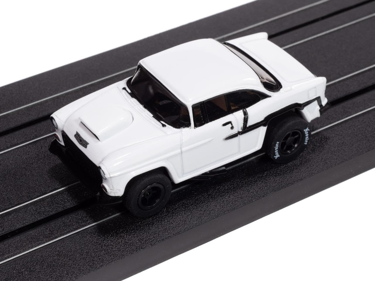 SC417-1W Auto World Xtraction 1955 Chevrolet Bel Air (White) HO Scale Slot Car