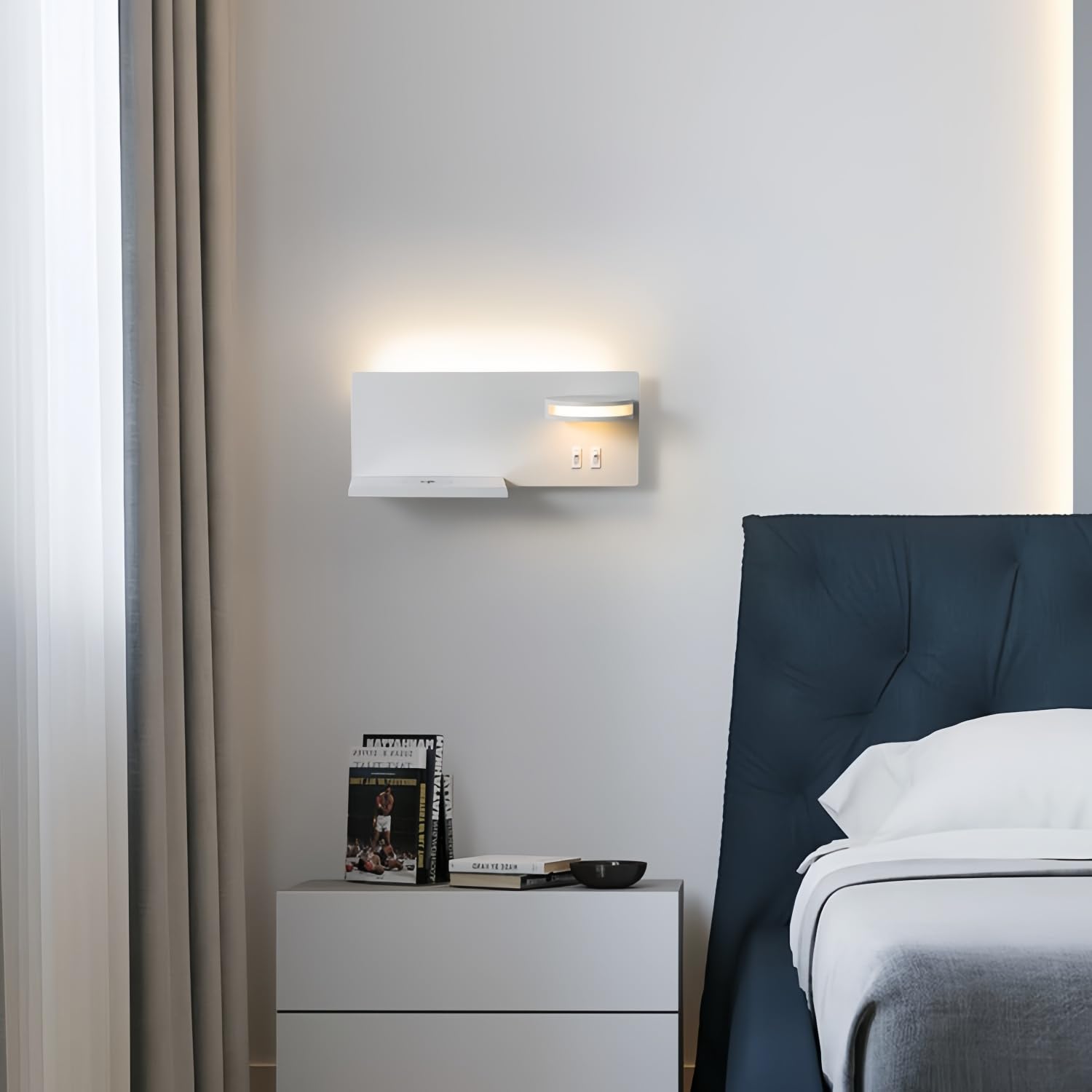 Lampada da Parete LED Moderna Ricarica Wireless e USB 30 cm x 12 cm Luce Notturna Orientabile per Camera da Letto Rotabile Applique Luce Notturna Illuminazioni per Pareti Bianco (A destra)