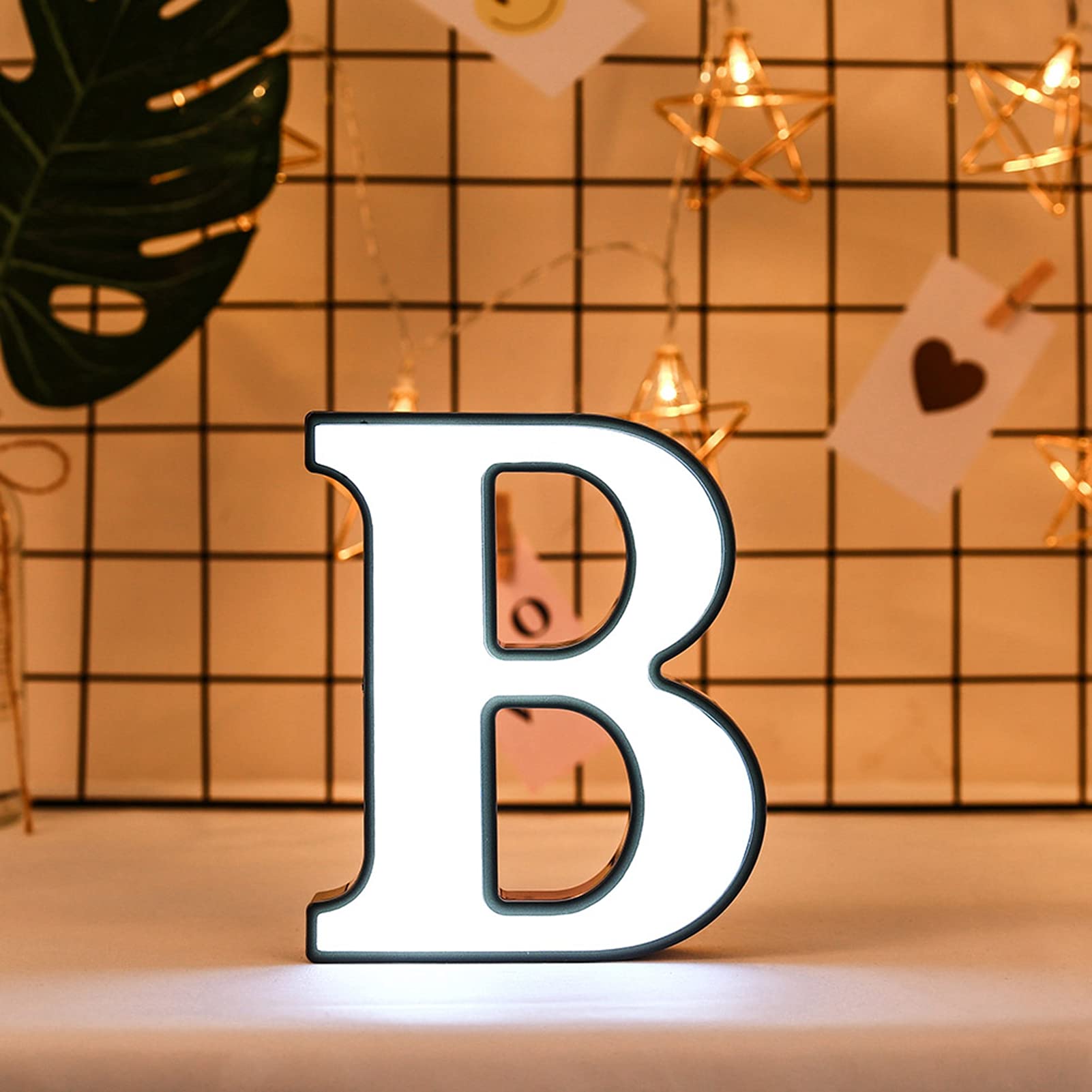 Lettre Lumineuse LED N En Plastique Doré - Alimentation Par Piles AAA (non Incluses) - Blanc Chaud, 16x13x3 Cm - Décoration Fête, Mariage, Anniversaire