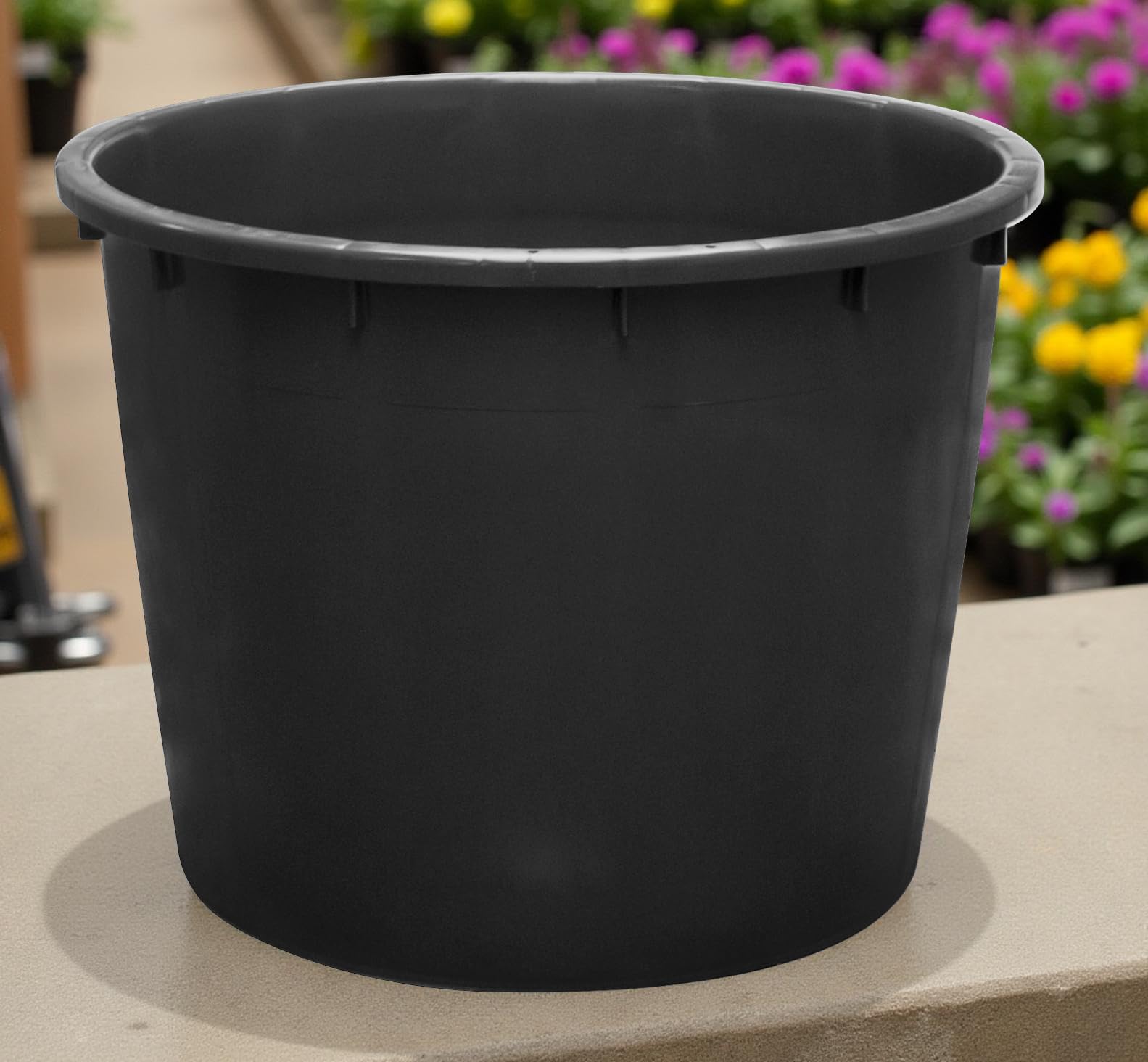 Mobil Plastic - Mastello industriale tondo in plastica 350 litri - nero