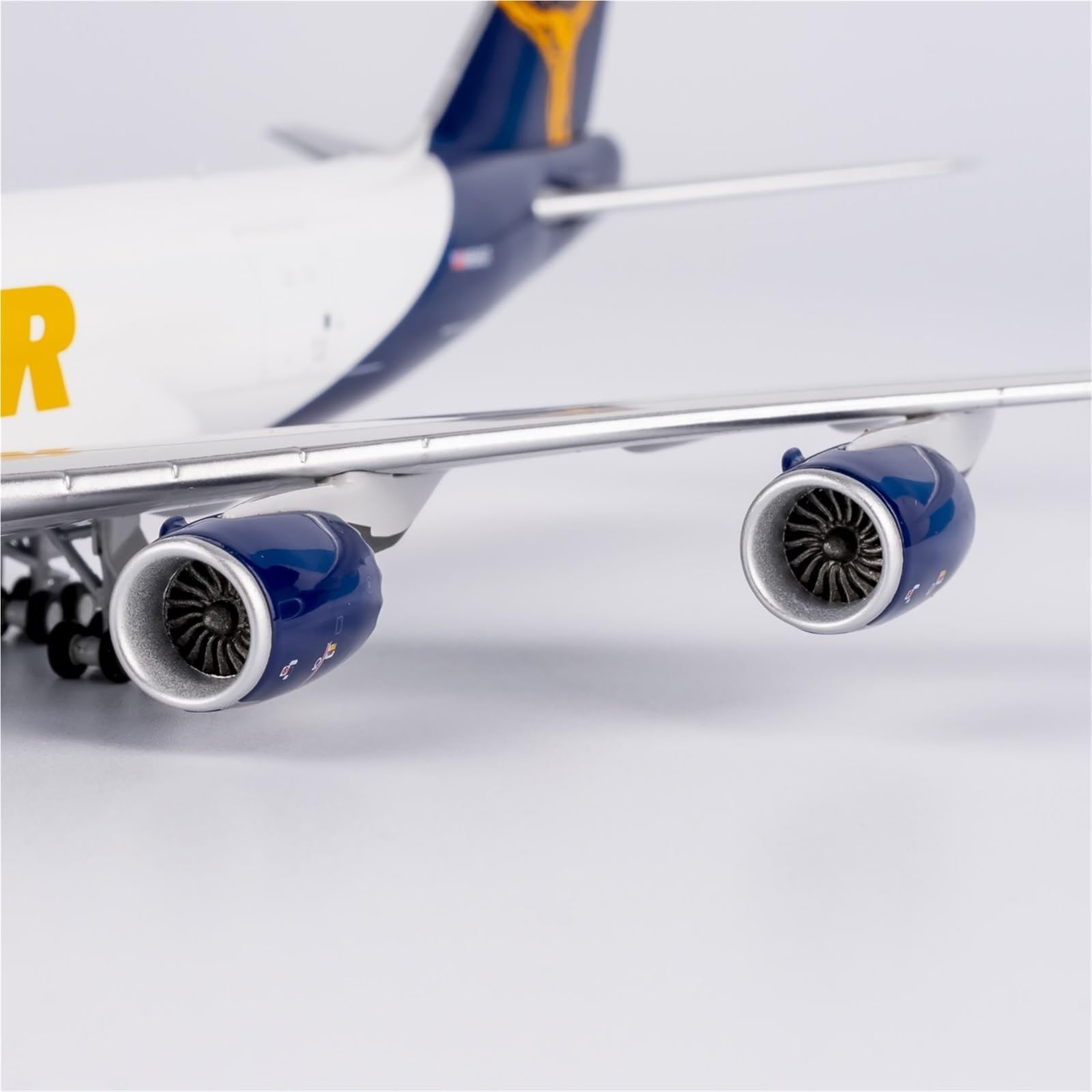 Repliki modeli samolotów 19CM w skali 1/400 gotowy model samolotu odlewanego ciśnieniowo dla Atlas Air B747-8F N856GT samolot dla fanów lotnictwa miniaturowy model samolotu