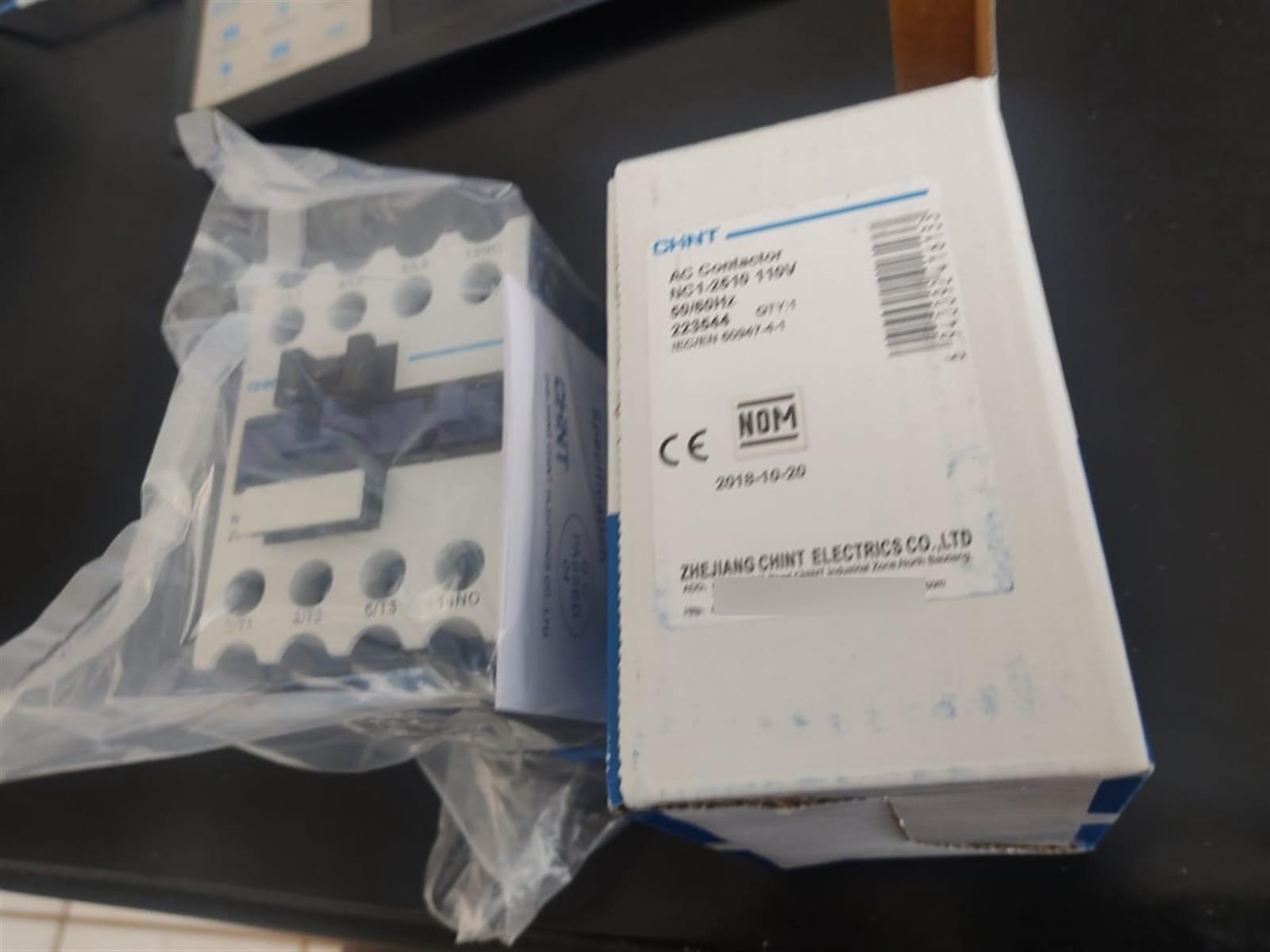 Stycznik trójfazowy cewka 25a 110vAC (NC1-2510 110VAC)