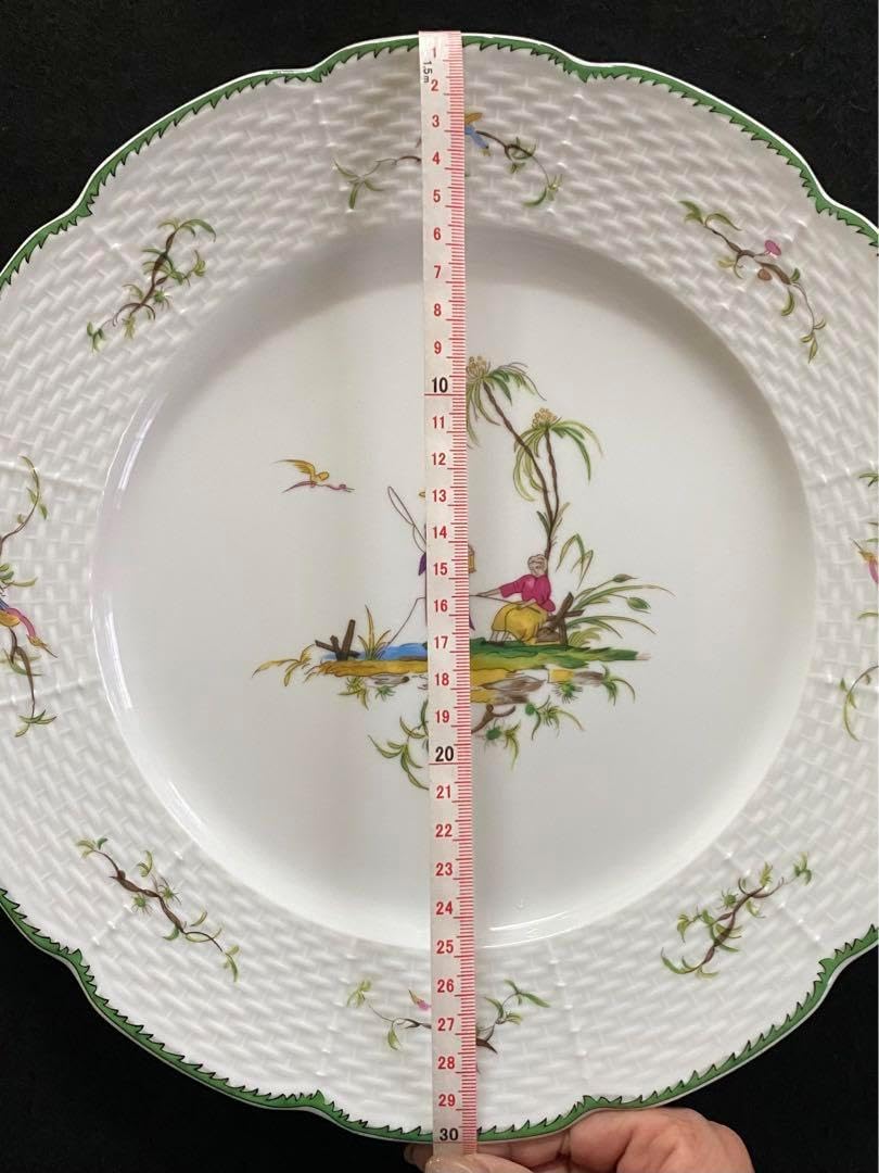 フランスレイノーリモージュno.3RAYNAUD 花と人物の絵柄1枚物約30cm フランスレイノーリモージュno.3RAYNAUD 花と人物の絵柄1枚物約30cm