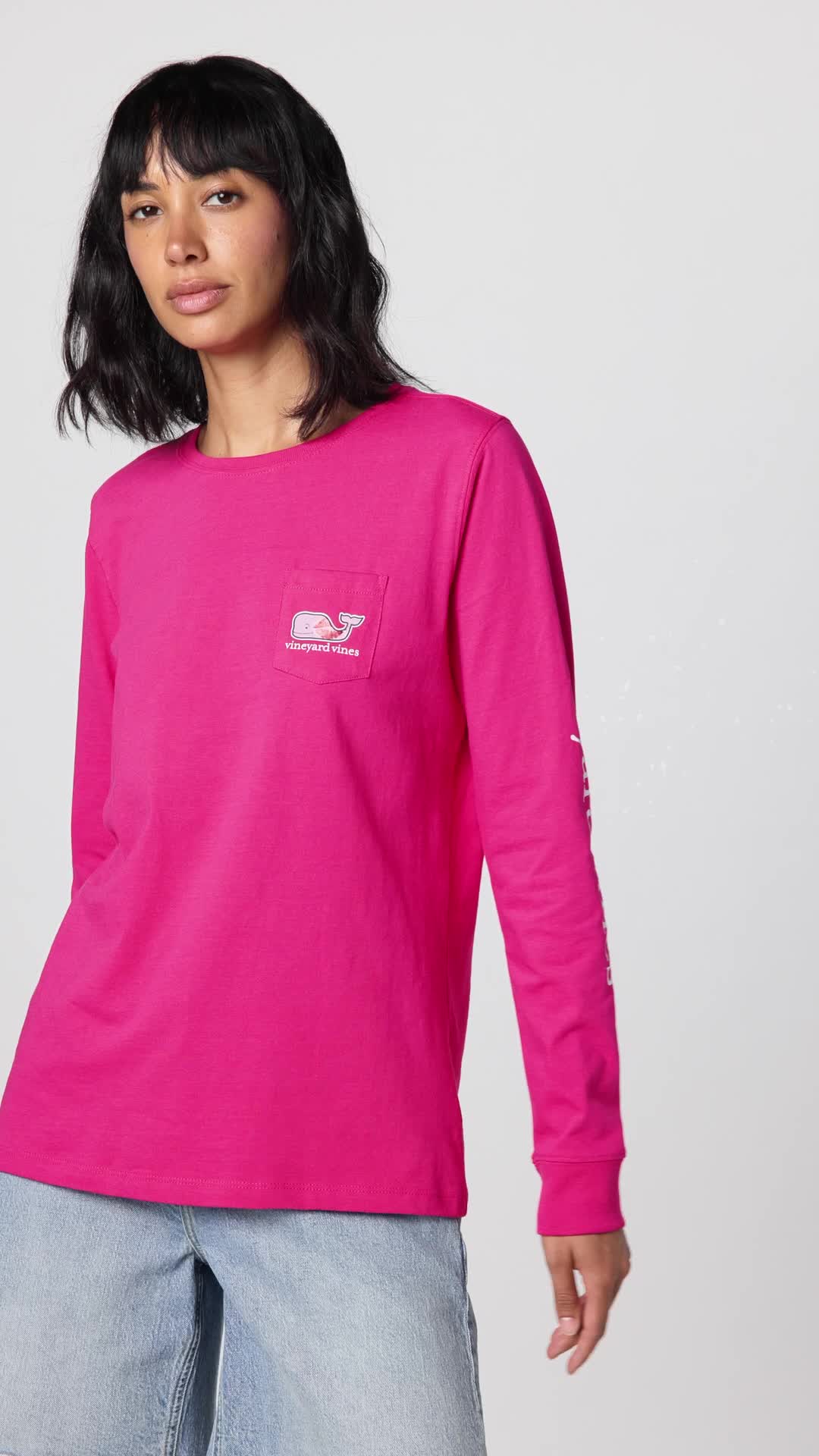 Vineyard Vines Women's Kissed Allover Whale Long-Sleeve Pocket Tee