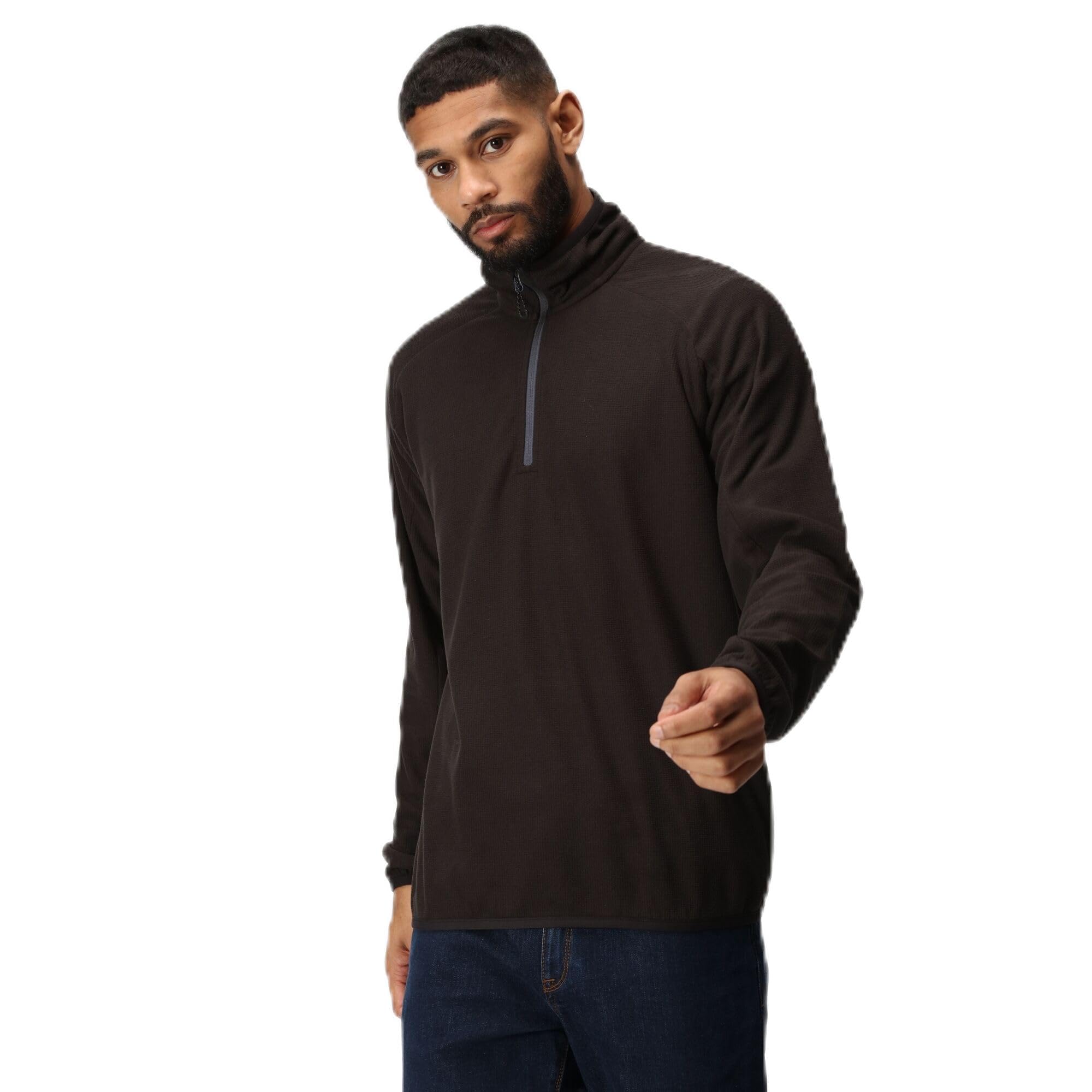 Regatta Professional Men's Navigate Half Zip Fleece with Hood & Contrasting Zip, Lightweight Midlayer - Perfect for Outdoors, Walking & Hiking Black