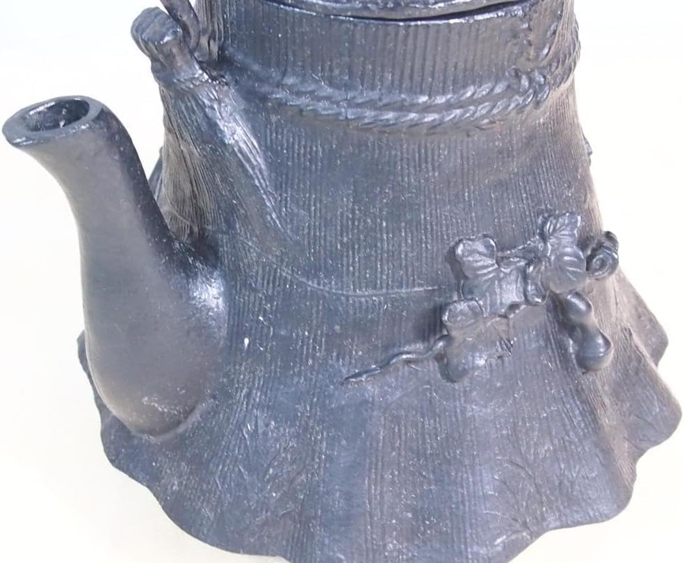 大峰造 蝋型 農村田舎文様 鉄瓶 富士型 合掌造り/白川郷 金属工芸 大峰造 蝋型 農村田舎文様 鉄瓶 富士型 合掌造り/白川郷 金属工芸