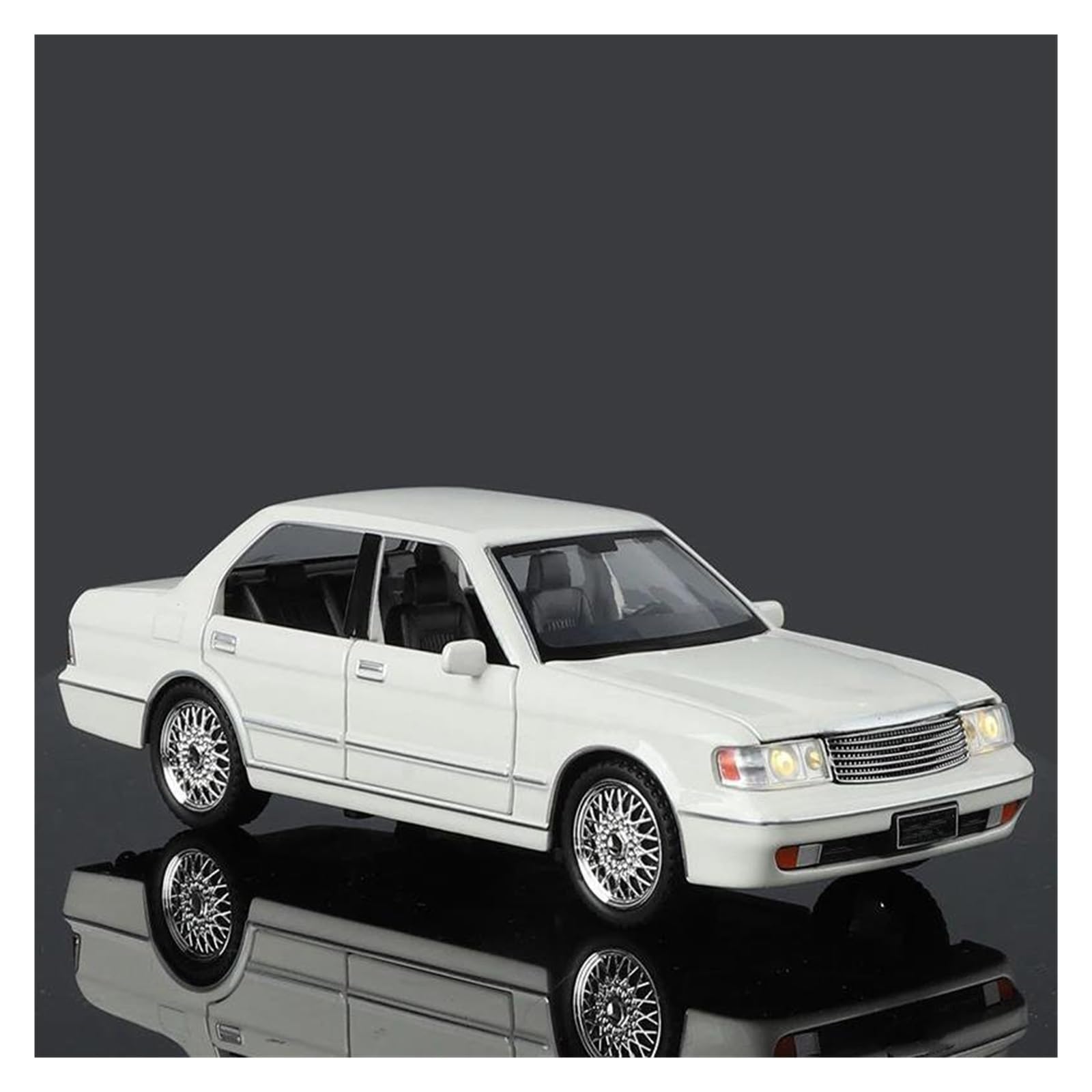 BANKOTO Diecast Car For Toyota For Crown Diecast Model Car Collectible
