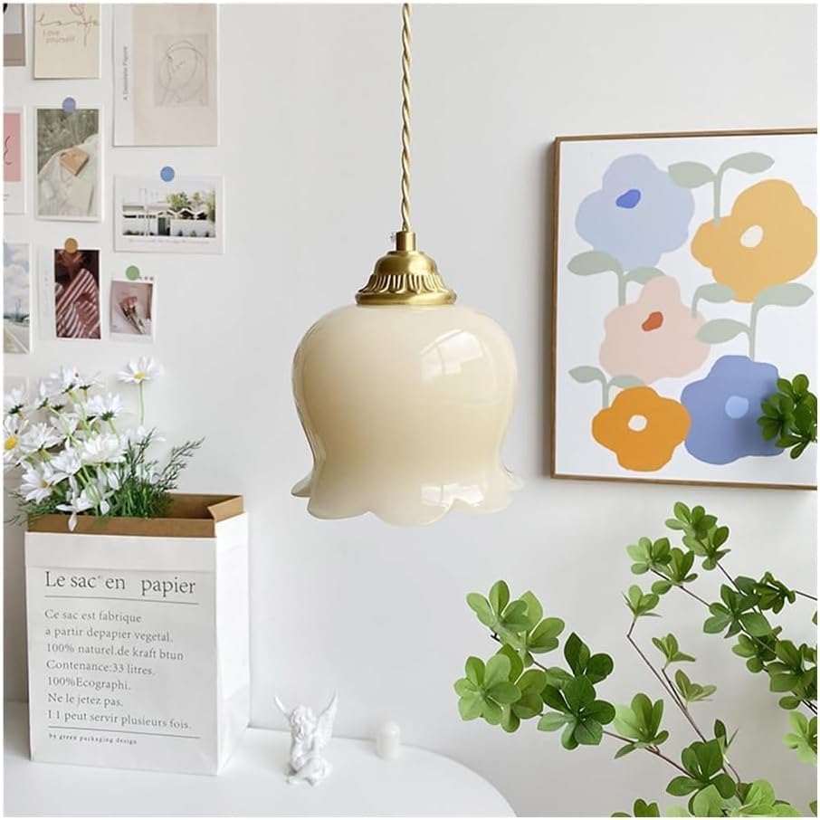 Lampe suspendue fleur en résine blanche et dorée pour îlot de cuisine