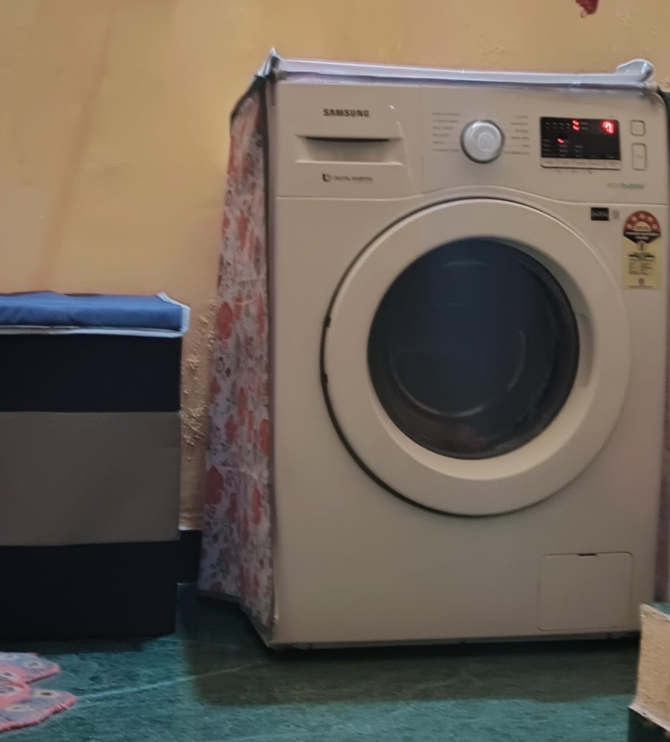 Samsung 6 kg, 5 star, Digital Inverter Motor, FullyAutomatic Front