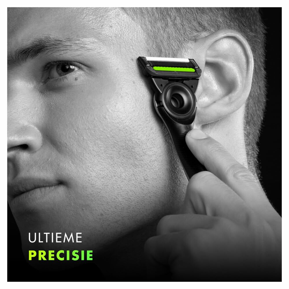 Gillette Labs 9 Stück Rasiererminen für Herren, authentisch, mit 5 besten Klingen, Peelingstange für eine sanfte und effektive Rasur, kompatibel mit GilletteLabs Ärmeln