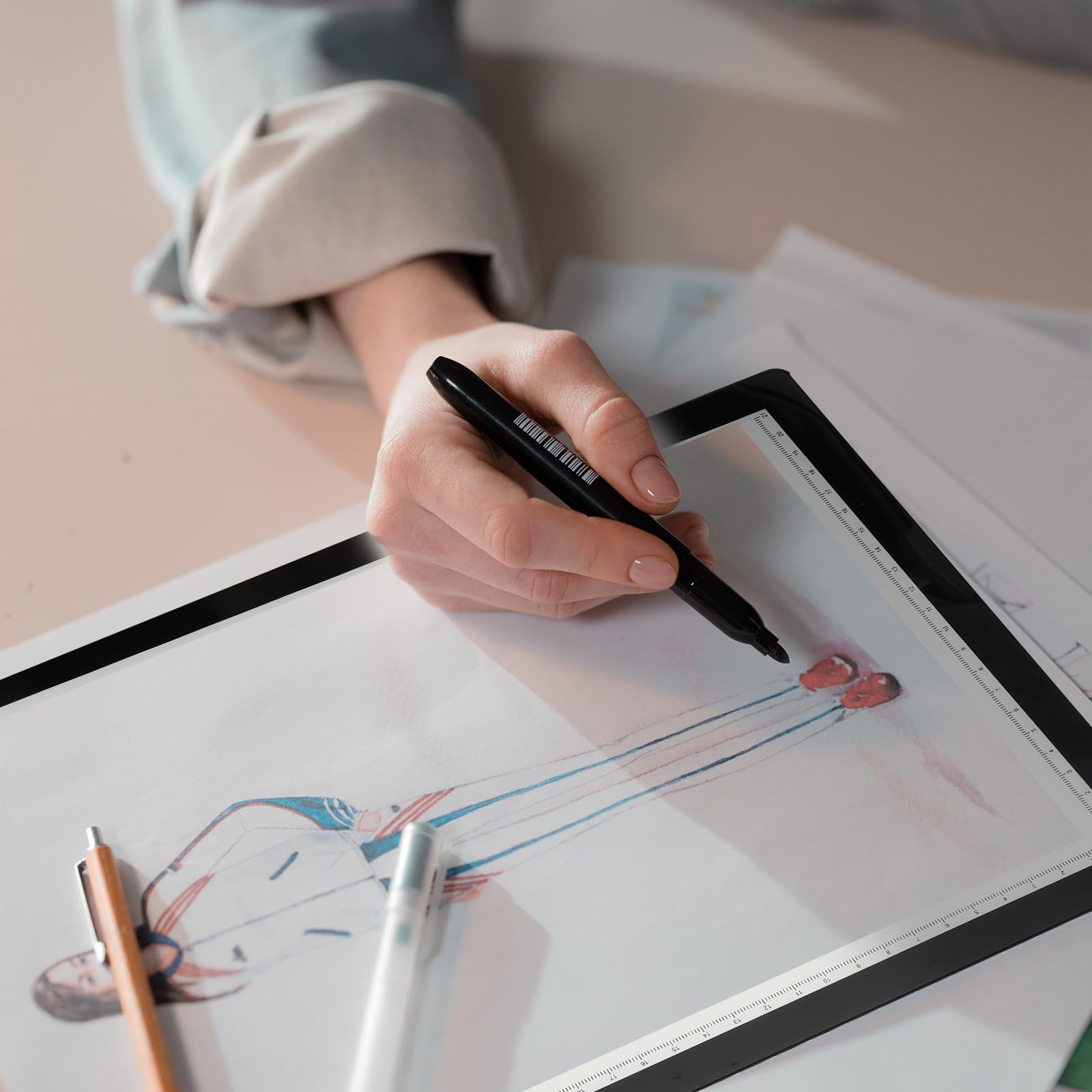 POPETPOP Tavola da Disegno A4 Magnetica Portatile per Schizzi e Tracciatura Batteria 2500mah Leggera in Abs per Disegno Animazione e Calligrafia
