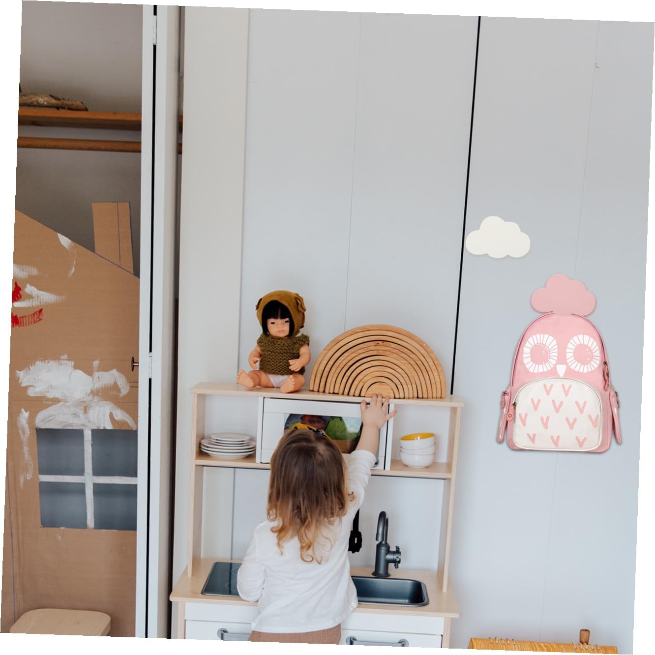 Ciieeo 2Pcs Cartoon Cloud Wooden Hooks for Room Adorable Wall Ornaments for Clothing Hats Accessories Storage Sturdy Home Decor