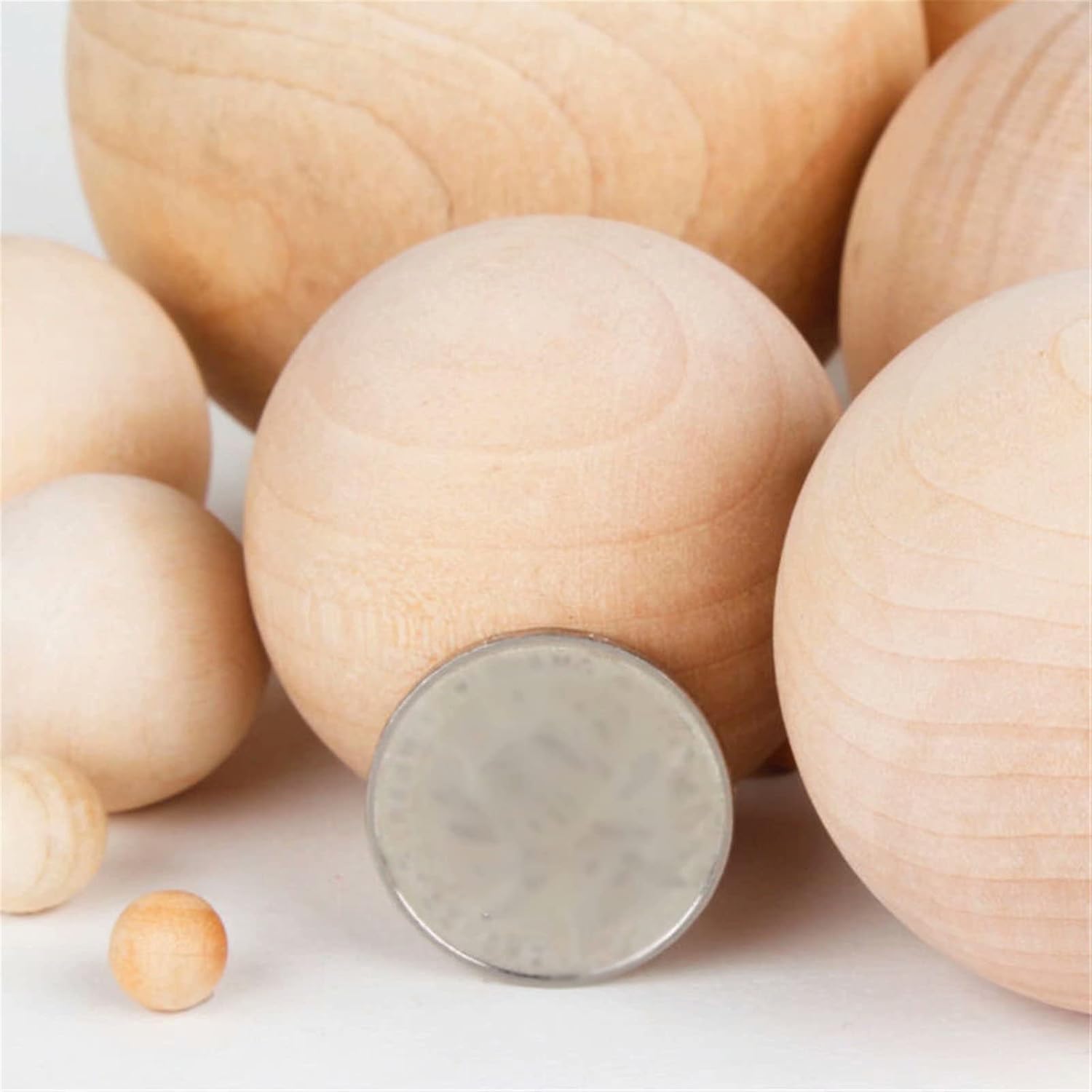 2 Packs Wooden Balls 61mm/2.4 inch, Replacement Wood Ball for Glass Wine Decanters and Carafes Top for Wine Decanter Carafe Bottle Replacemen Cork Caps Stoppers