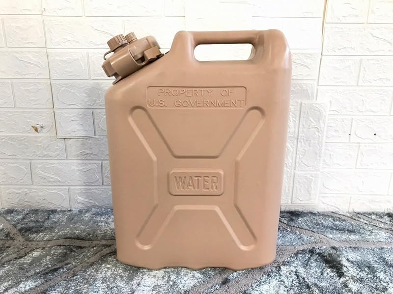 Amazon.co.jp: 米軍放出品品 ウォータータンク ポリタンク ジェリカン 