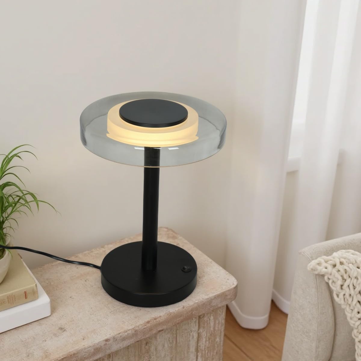 Tischleuchte Volos, Tischlampe Glas LED Wohnzimmer, Schlafzimmer | moderne Nachttischlampe, Schreibtischlampe, Schwarz, Ø 22 cm, Design Dekolampe, mit Kabel, Metallfuß, 30 cm Höhe, Warmweiß