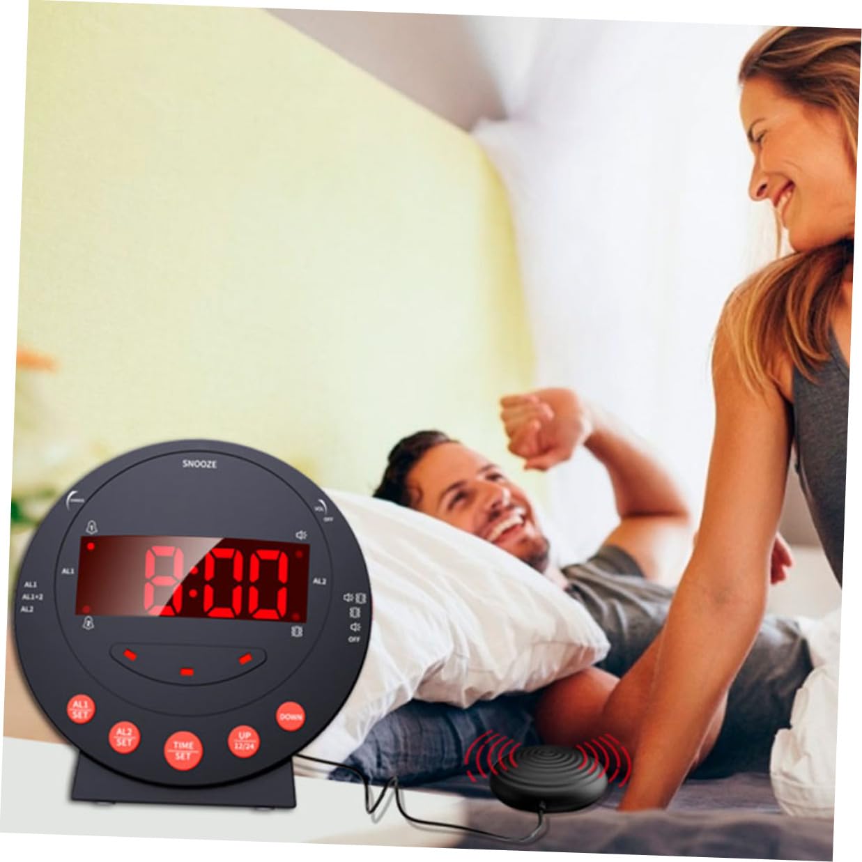DOITOOL Starker Vibrationswecker Digital mit Bettvibrator rutschfest Großer Display Lautstärke Einstellbar für Gehörlose Senioren Tiefschläfer