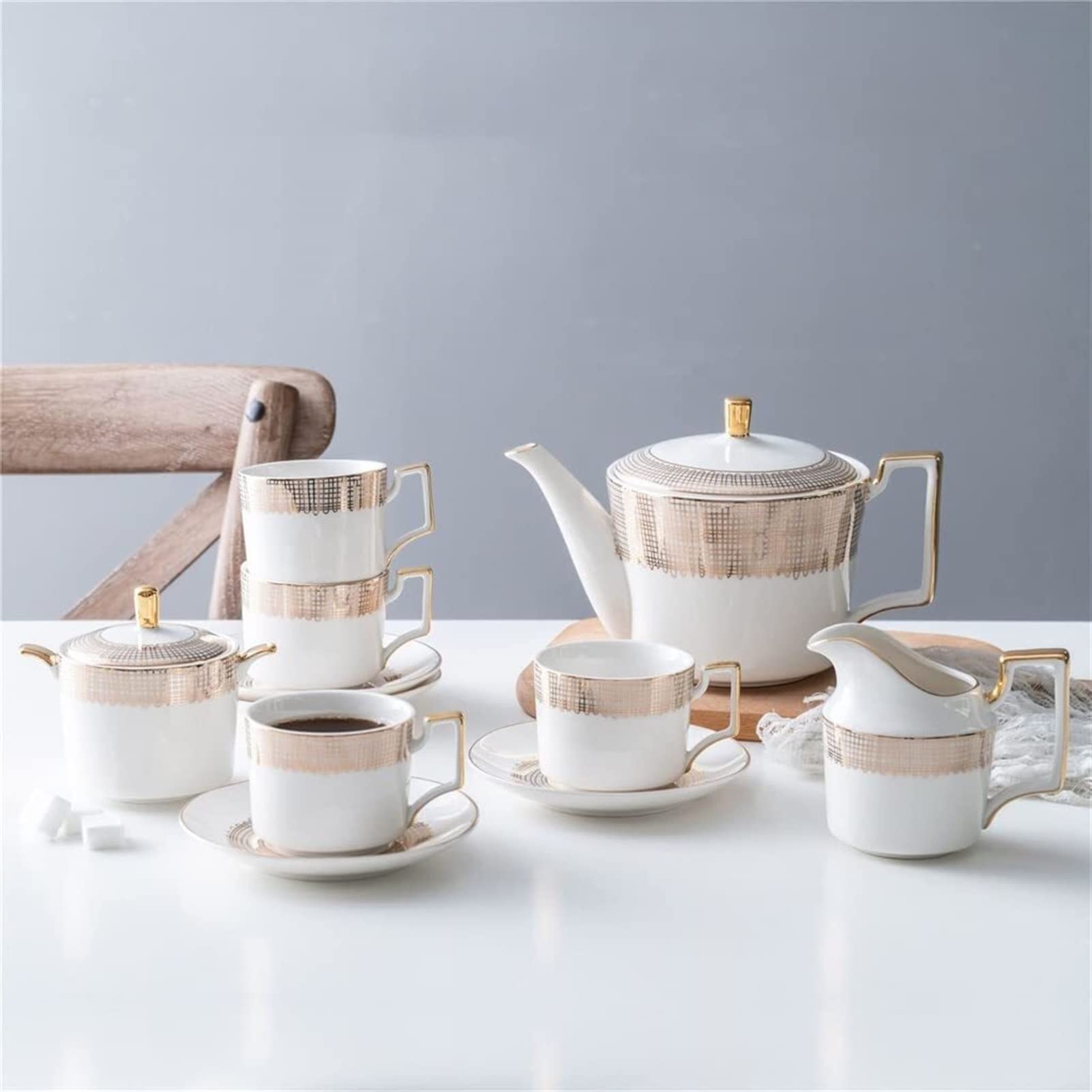 YNIYUJKL Gold Mesh Porcelain Teapot Teacup Ceramic Cup Coffee Appliances Afternoon Tea Teapot Teacup Appliances