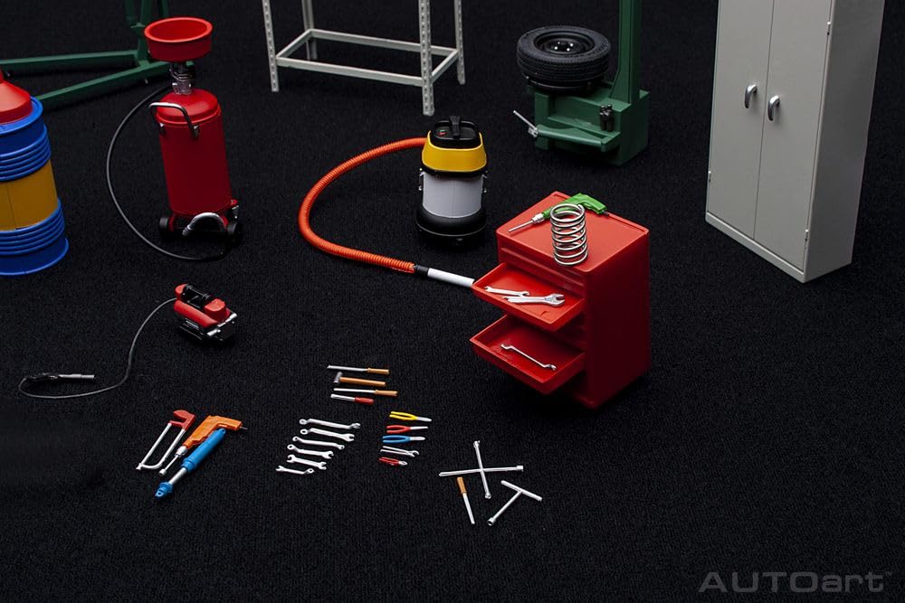 Amazon.com: Garage Kit Set (Version 2) for 1/18 Scale Models by