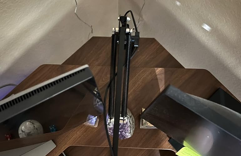Review Image by An Honest Reviewer
