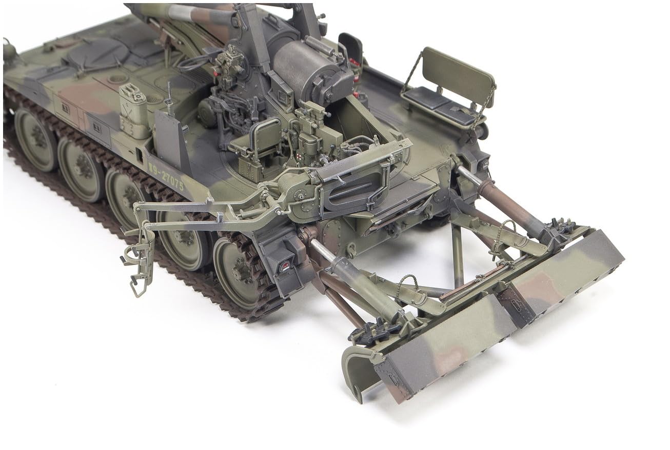 AFV Club AF35337 ROCA M110A2 203 mm Howitzer Haubica M110 skala 1:35 modelarstwo