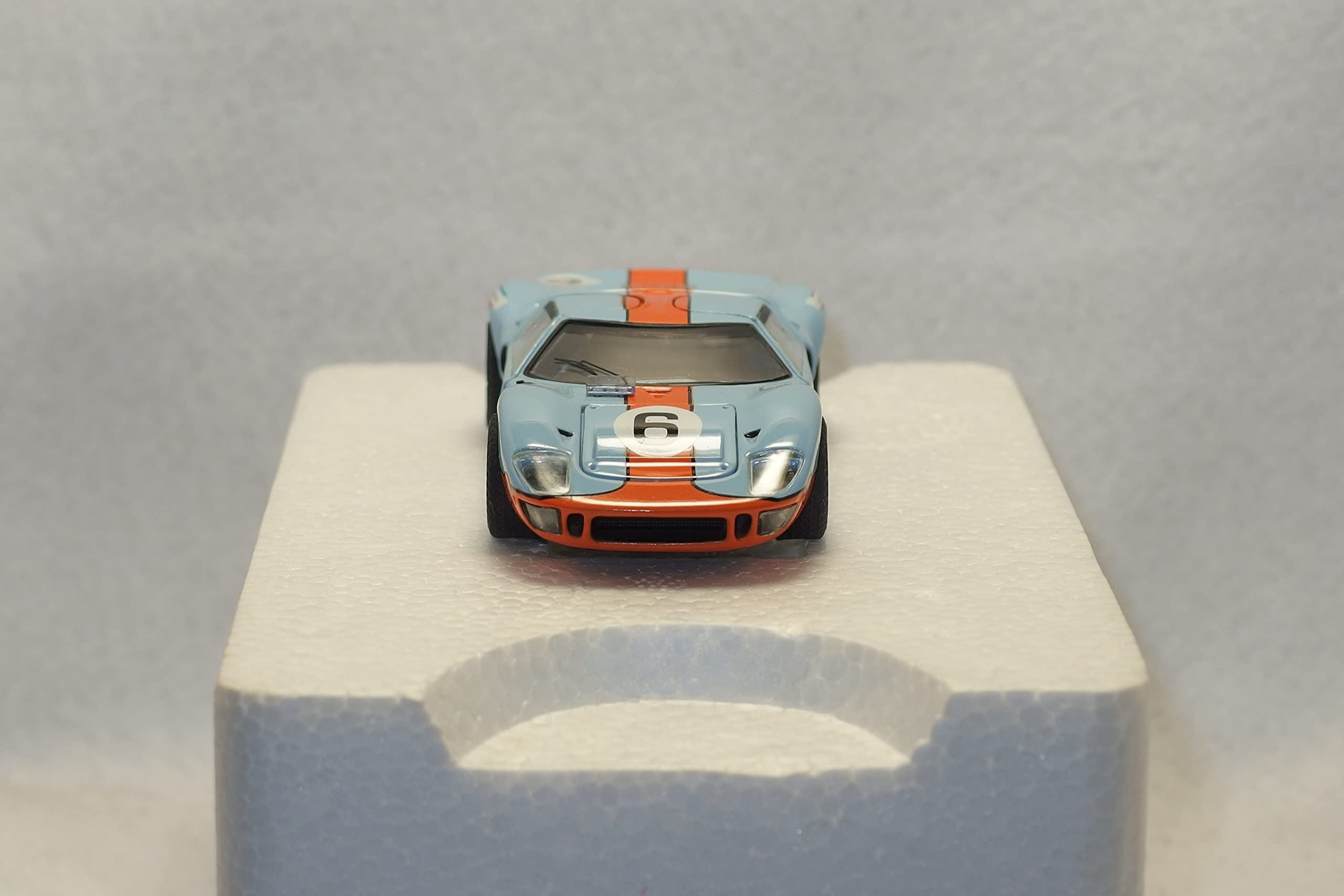 1/43 京商 Jouef evolution FORD GT-40 1/43 JOUEF EVOLUTION 1966 FORD GT40 ROAD CAR W/PHOTO-ETCHED