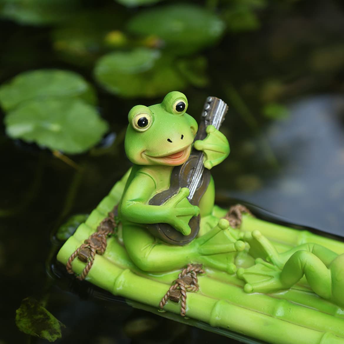 Amazon.co.jp: MJKQ9 カエル 置物 色A07 かえる グッズ 玄関 雑貨 人形