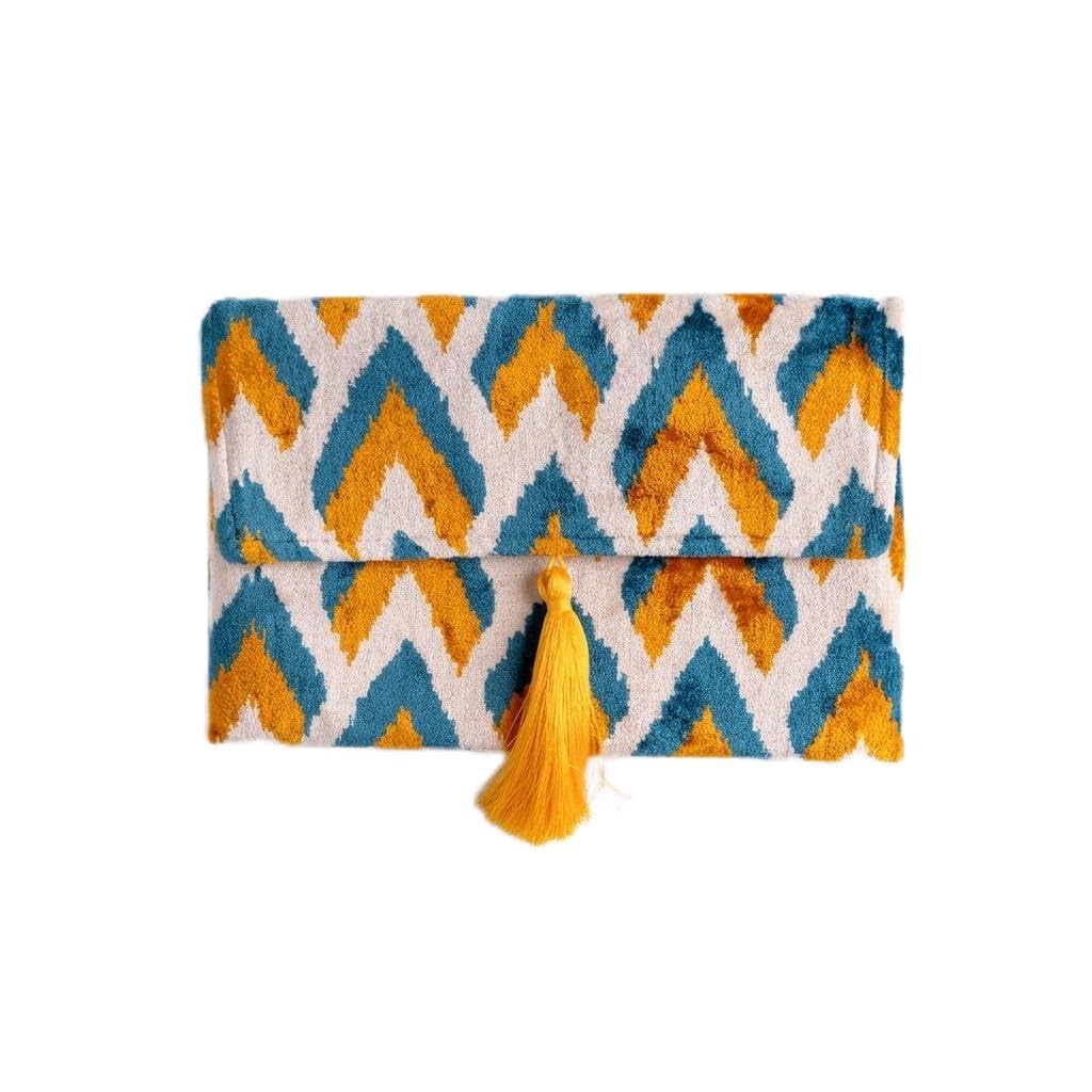 Pochette Ikat in velluto di seta fatta a mano, stile busta, design bohémien, motivo etnico, opzione cinturino a catena, pochette per feste serali, borsa premium, bianco sporco, turchese, oro