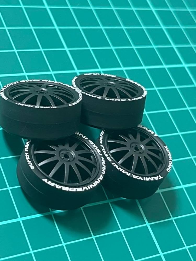 ミニ四駆　黒ローフリクションペラタイヤ　23mmマッハsss セット 7 ミニ四駆 ペラタイヤ 黒ローフリクション23.0㎜ カーボン