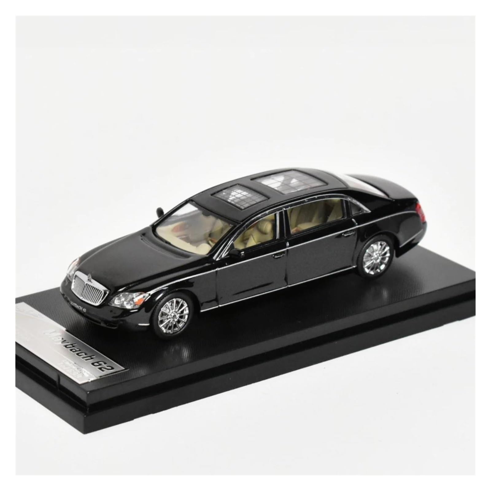 ミニカー　1/64 マイバッハ　62 改造 ミニカー1/64 マイバッハ62 改造