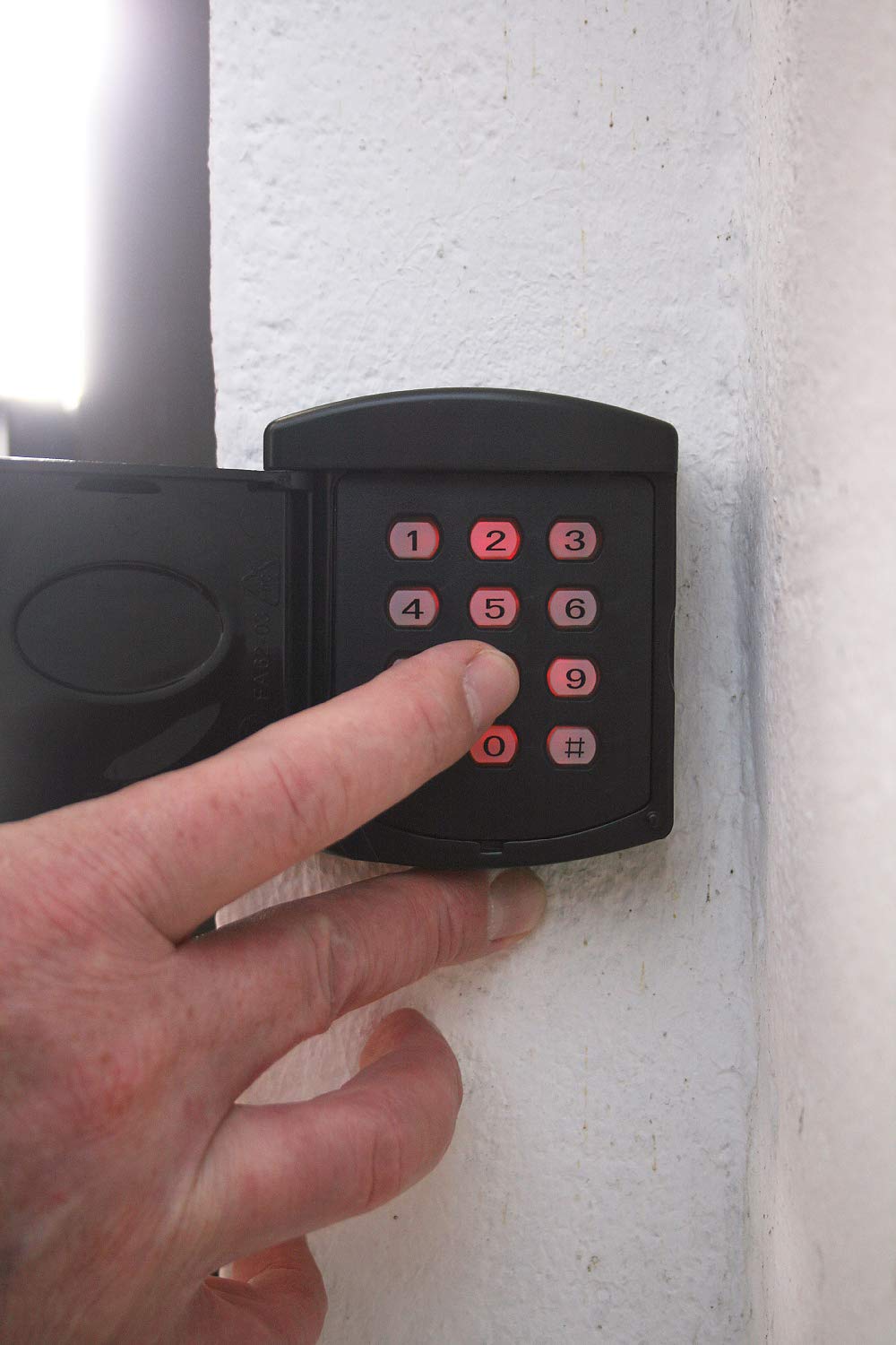 HOMEPILOT - Tastiera numerica per apriporta garage | Compatibile con l'apriporta garage HomePilot per un controllo comodo del garage senza chiavi! | Codice personalizzato e fino a 8 cifre.