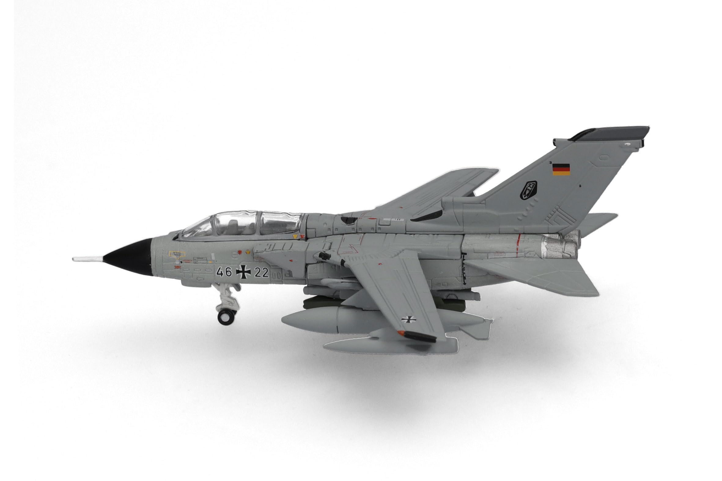 Herpa Modellflugzeug Luftwaffe Panavia Tornado IDS - TaktLwG 33, Büchel (with Taurus KEPD-350) Miniatur im Maßstab 1:200, Sammlerstück, Modell ohne Standfuß, Metall, Grau