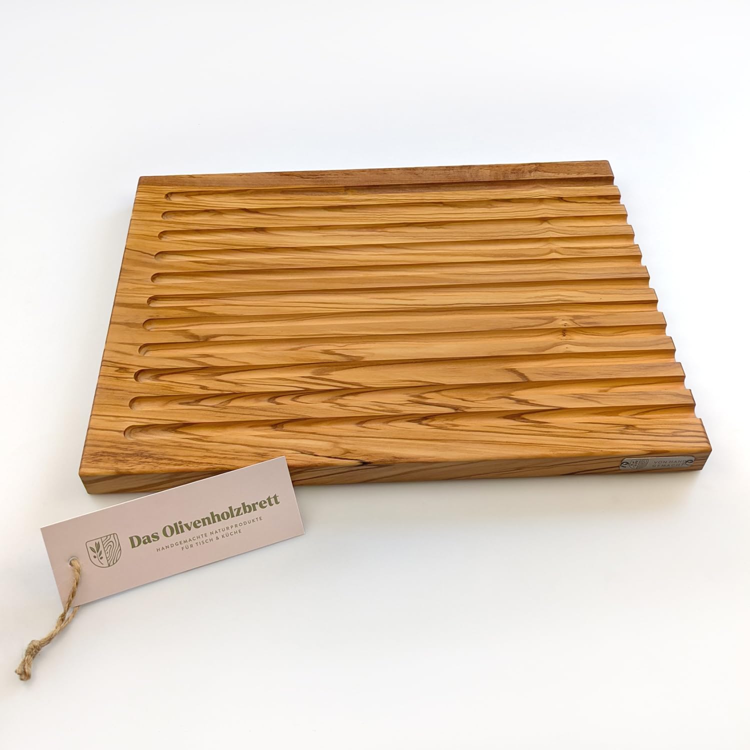 DAS OLIVENHOLZBRETT®Brotschneidebrett mit Rillen/Brett für Brot/40cm x30cm | aus Olivenholz aus einem Stück/mit gefrästen Rillen/einfache Reinigung/ fängt Krümel optimal auf