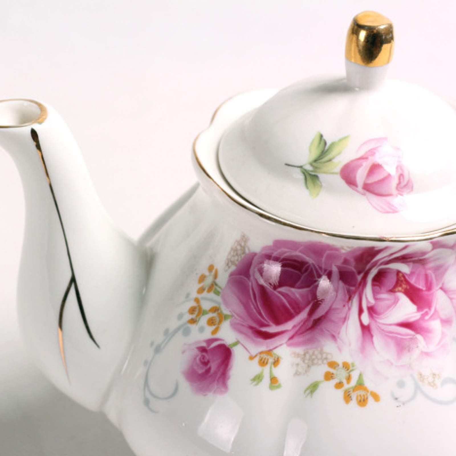 Zestaw do herbaty z porcelany, filiżanka do herbaty i spodek, zestaw prezentowy, europejskie ceramiczne zestawy do herbaty, zestaw do kawy z metalowym uchwytem, serwi,