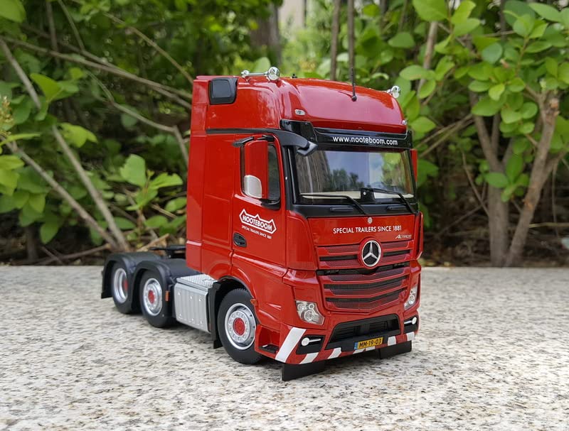 Mercedes-Benz Actros トラック 1/32スケール非売品