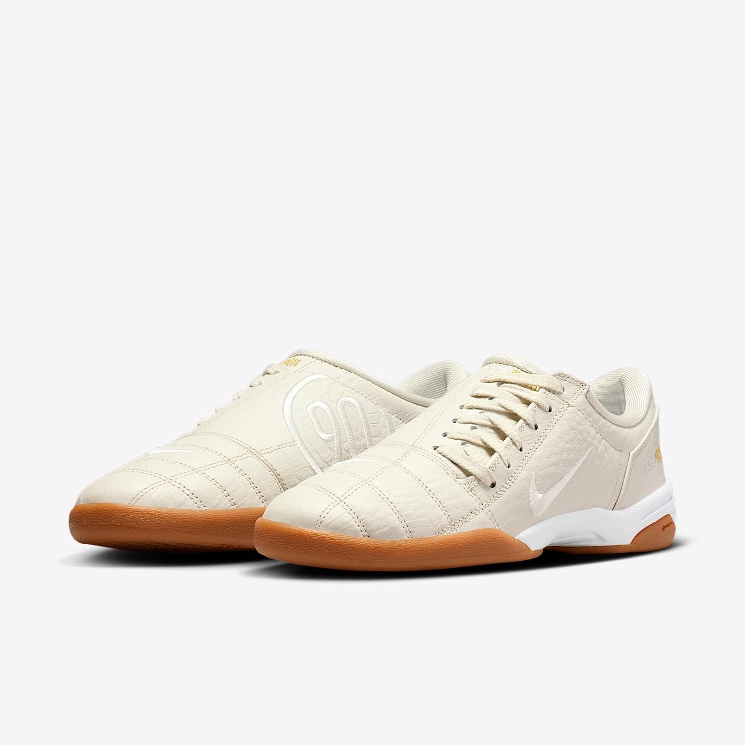 Nike Total 90 Women's Shoes (Light Bone/White/Gum Medium Brown/Sail)