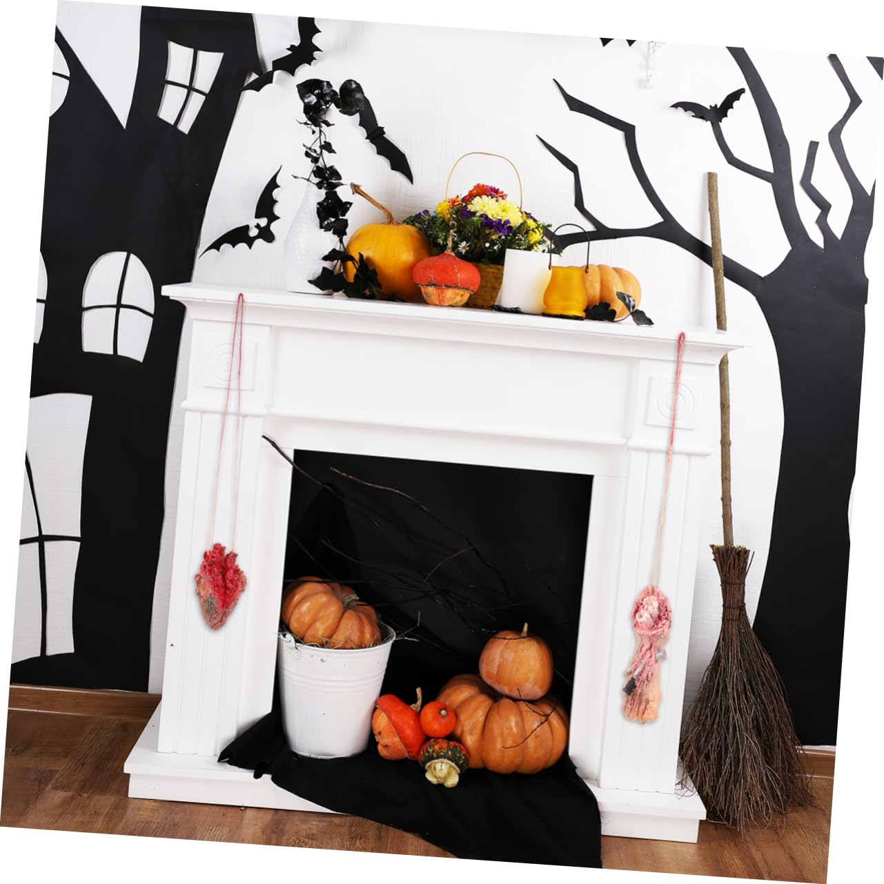 INOOMP 2 Stück Gruselige Halloween Requisiten aus Latex Realistische Menschliche Körperteile als Schaurige Halloween Hängeleien für Party und Geisterhaus Dekoration