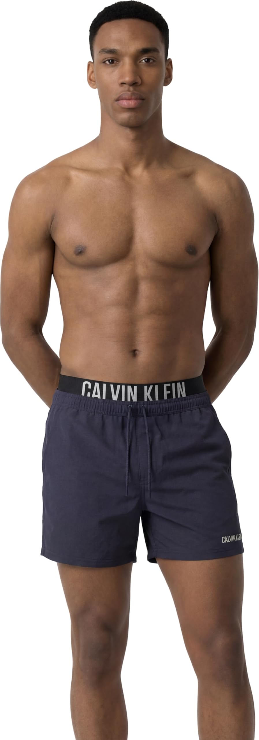 Mode von Calvin Klein & Tommy Hilfiger