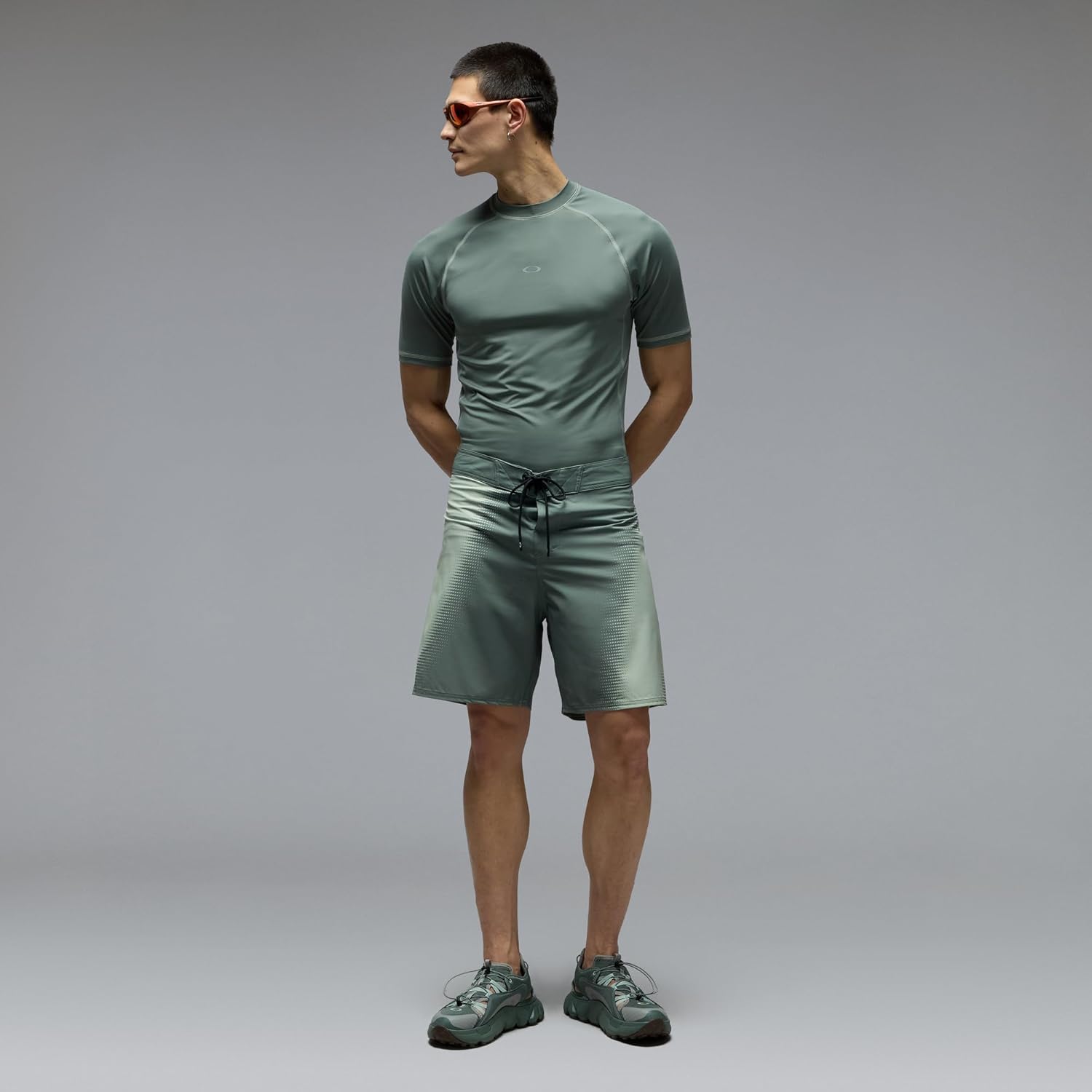 Oakley Men's Ventura Short Sleeve Rashguard