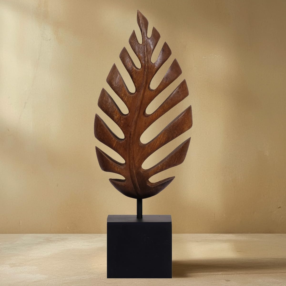 Decozen Wooden Leaf Sculpture - Hand Carved Solid Wood Coffee Table Decor and Western Decor Accent for Living Room, Mantel, Bookshelf Centerpiece, Christmas Decorations, Valentines