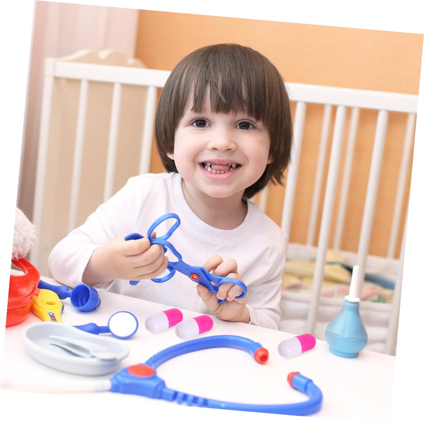 Capsule Giocattolo per Piccoli 30 Pezzi, Modelli di Finzione Medico in Plastica Sicura, Gioco Educativo per 1-3 Anni, Regalo Interattivo per Sviluppare Responsabilità