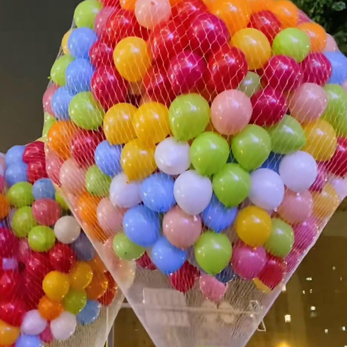 2 Satz Ballonstartnetze aus Weißem Pp mit Einfacher Handhabung und Sicherem Design für Hochzeit und Feierlichkeiten zur Sicheren Ballonfreigabe
