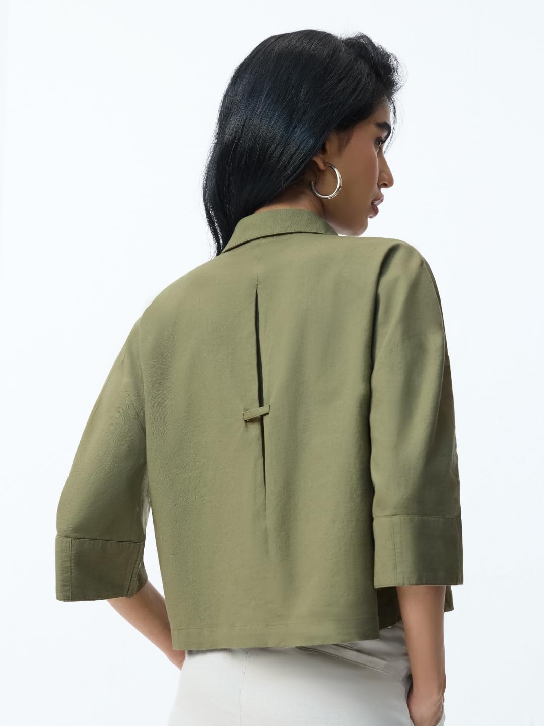 The Souled Store Camicia in cotone e lino: Shelly da donna e ragazza, lunghezza al gomito, scollo a V, verde oliva, ricamata, in cotone e lino, vestibilità oversize, traspirante, per abbigliamento