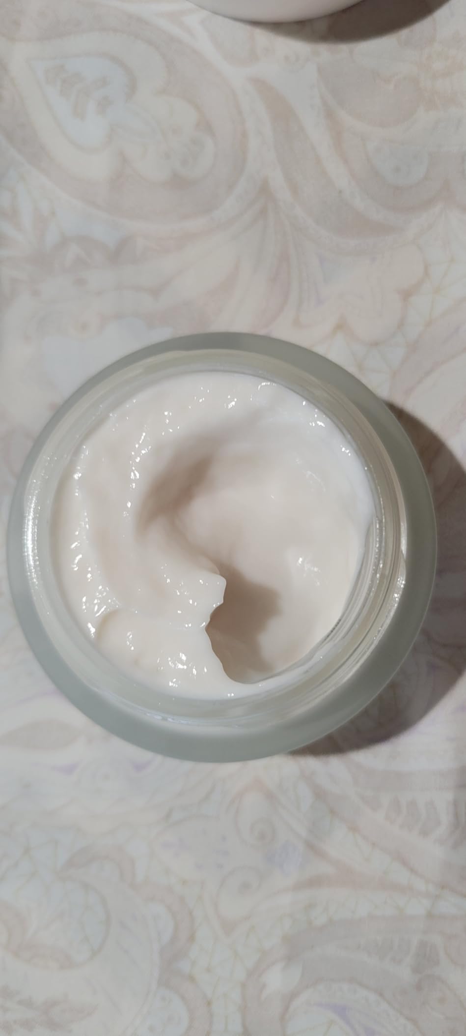 Arbonne DermResults Solutions Neck Cream – Firming Peptide Moisturizer for Neck and Décolletage with Edelweiss Stem Cell Extract and Botanical Tighteners, 1.7 oz / 50 ml, by Arbonne