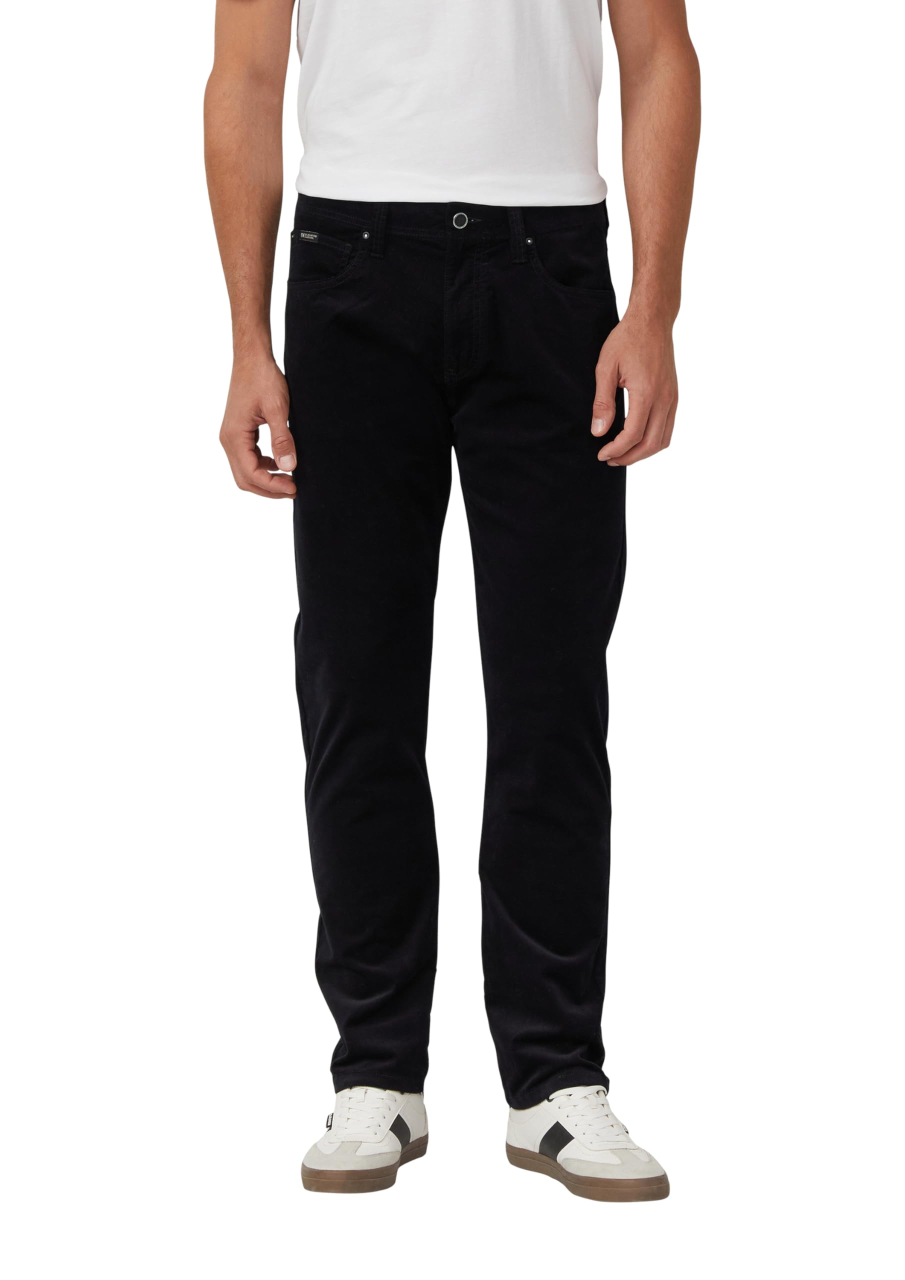 s.Oliver Regular Fit: Hose aus diagonalem Feincord mit geradem Bein