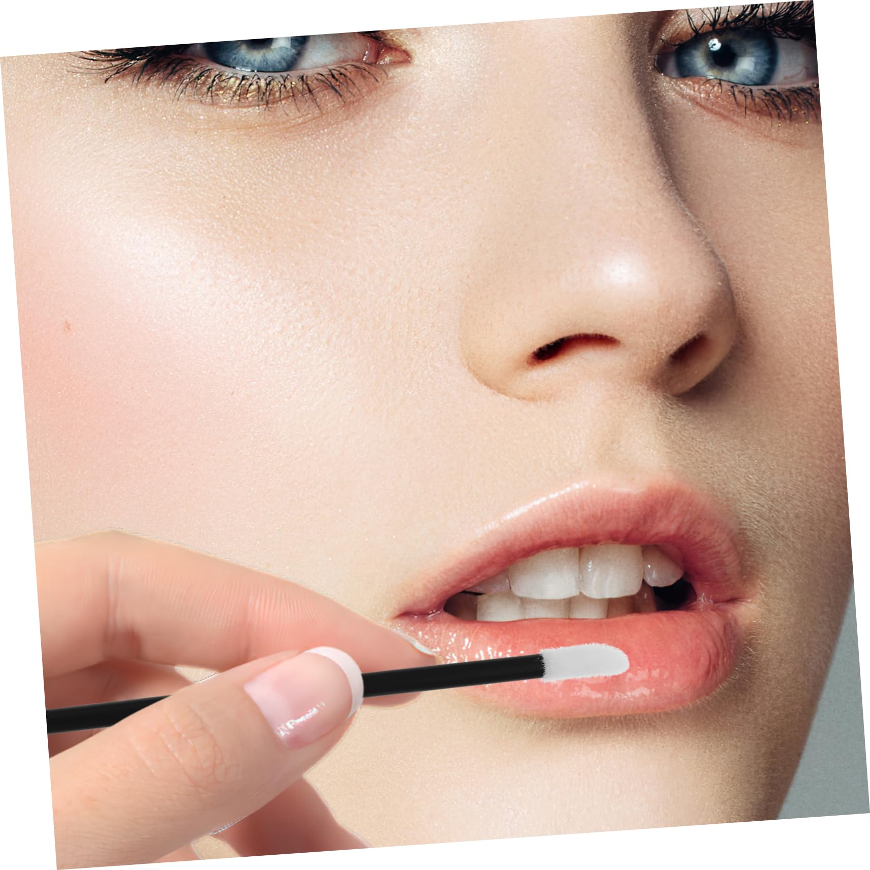 FRCOLOR Lipstick Brush Set 200pcs Disposable Lip Brushes for Lipstick Lip Gloss Makeup Application Travel-friendly