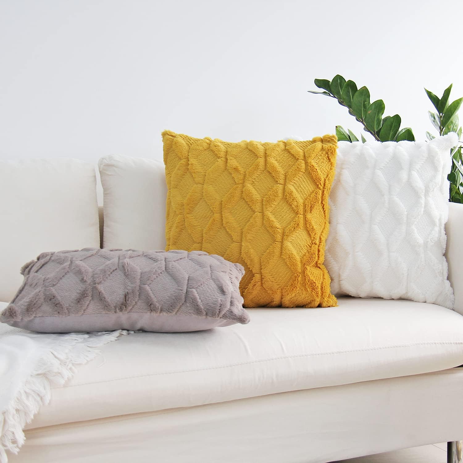 JOJUSIS Plush Short Wool Velvet Decorative Throw Pillow Covers Luxury Style Cushion Case Faux Fur Pillowcases for Sofa Bedroom Pack of 2 18 x 18 Inch Yellow: Home & Kitchen